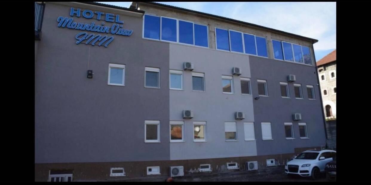Отель Hotel Mountain View Inn Gusinje