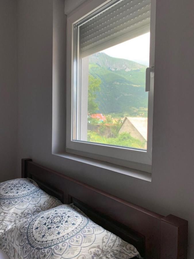 Отель Hotel Mountain View Inn Gusinje-27