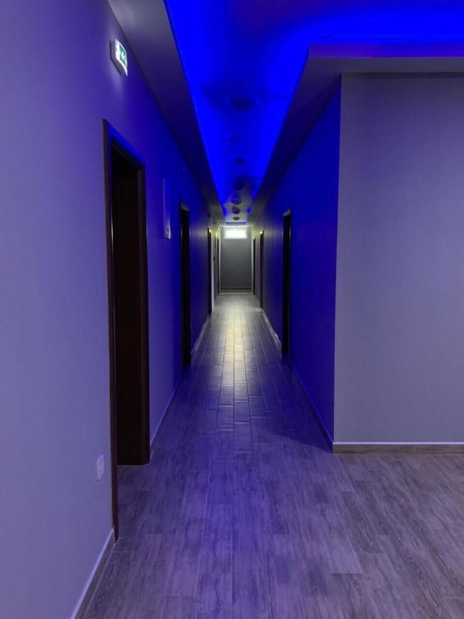Отель Hotel Mountain View Inn Gusinje-43