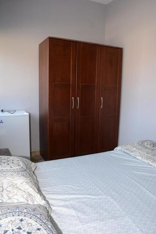 Отель Hotel Mountain View Inn Gusinje