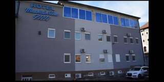 Отель Hotel Mountain View Inn Gusinje Двухместный номер Делюкс с 1 кроватью и душем-1