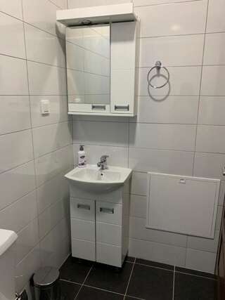 Отель Hotel Mountain View Inn Gusinje Двухместный номер Делюкс с 1 кроватью и душем-5